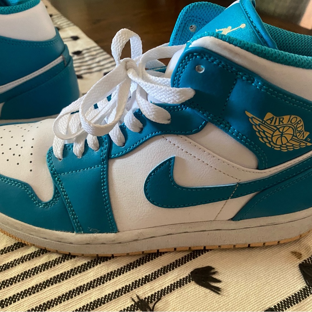 Jordan 1 Sneakers in Teal and White - GREAT CONDITION